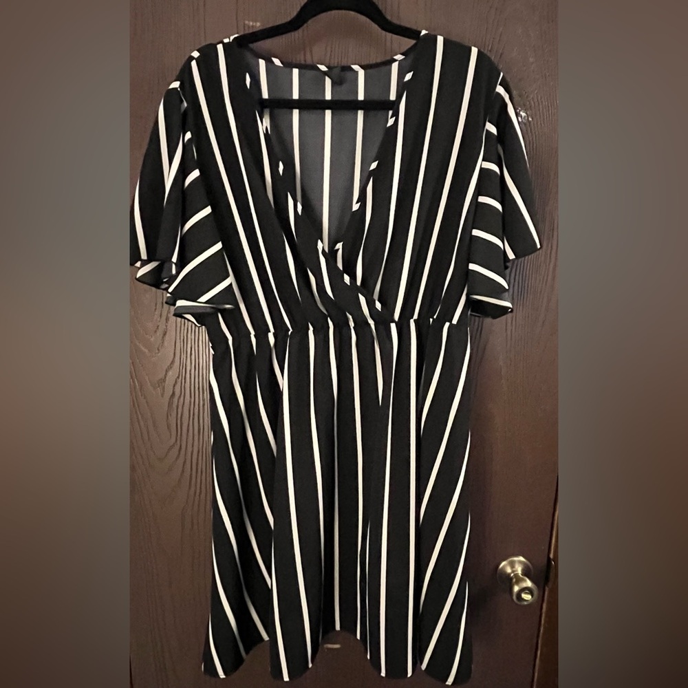 SHEIN Black and White Striped Mini Dress